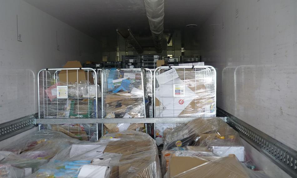 2019-7-22-1323náklad odpadu.jpg